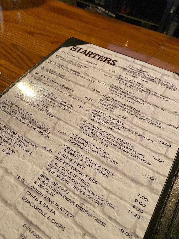 Bello's Pub & Grill - Newark, NJ